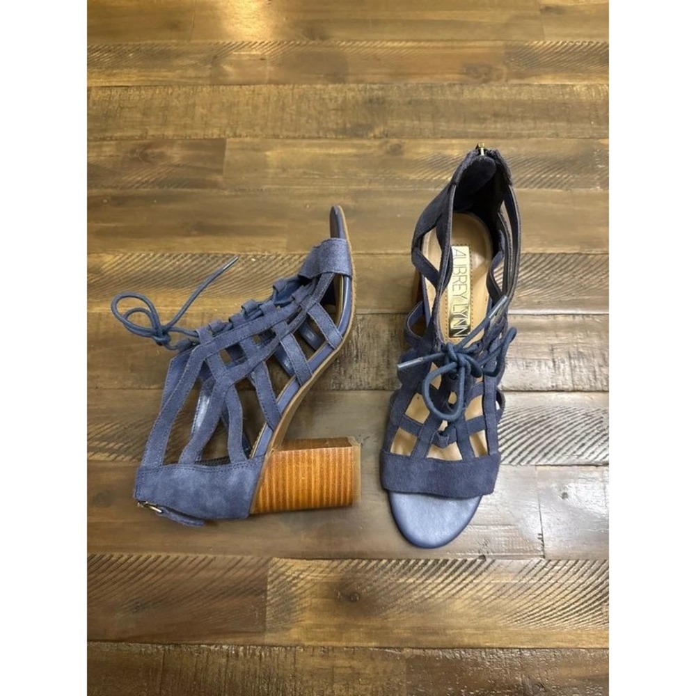 Aubrey Lynn Block Heel Sandals 8M Blue